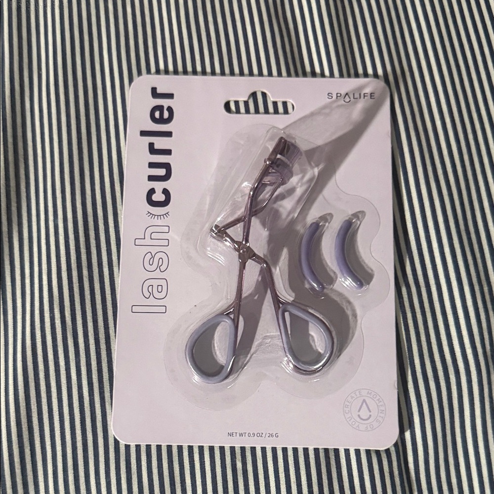 Alife Lavender Lash Curler with Replacement Pads